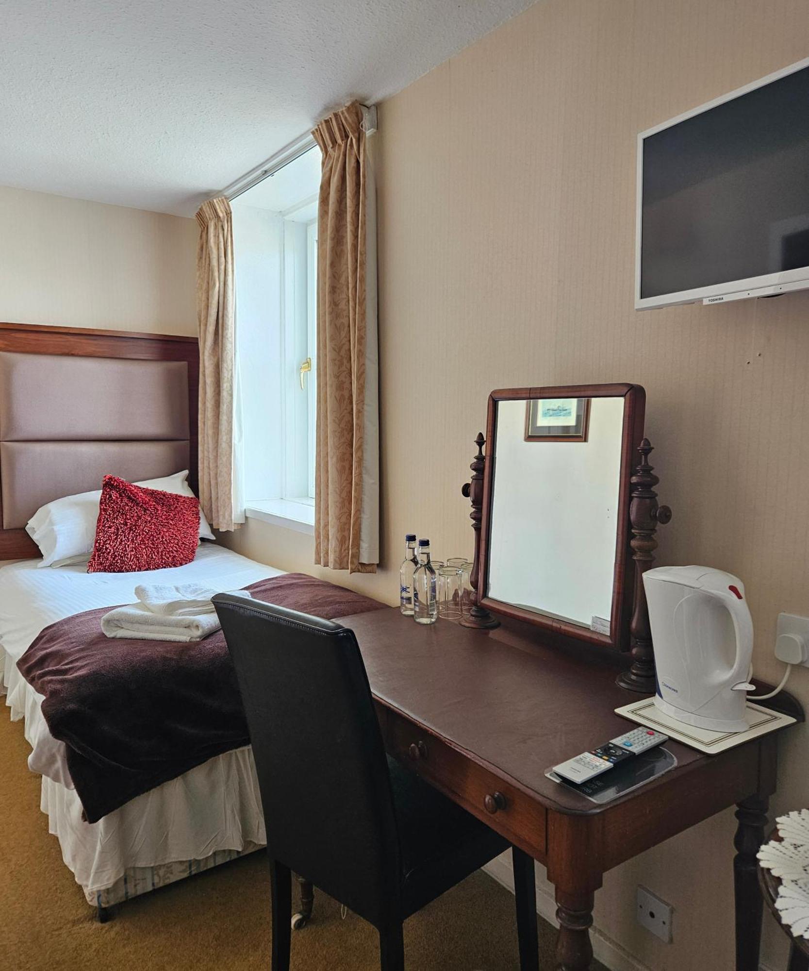 Station Hotel Portsoy Kültér fotó